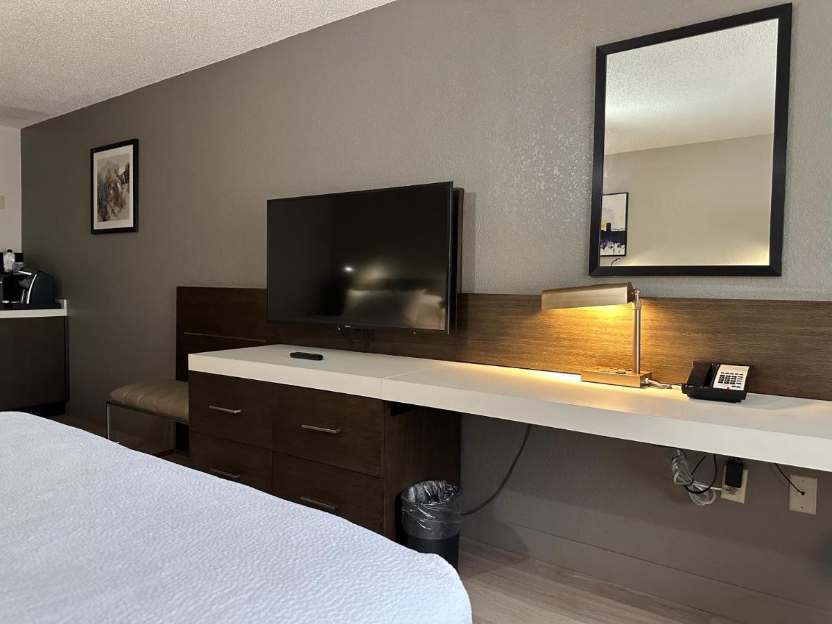 Nash Haus Hotel Нэшвилл Экстерьер фото